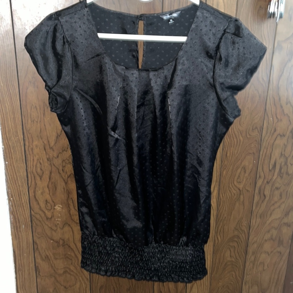 Maurice blouse size medium ✨🖤